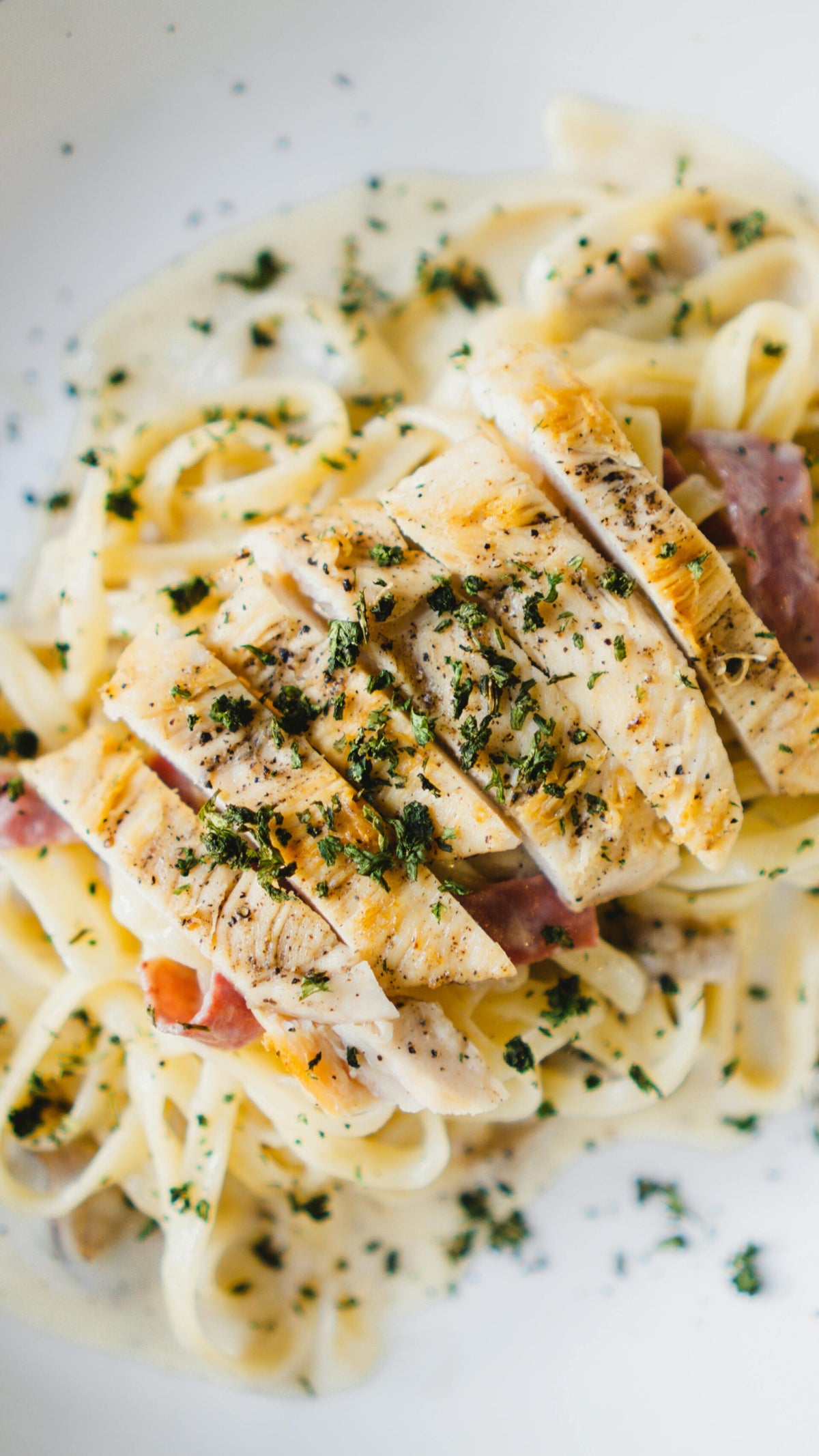 Creamy Garlic Parmesan Chicken / 10 Chicken Dinner Recipes | between ...