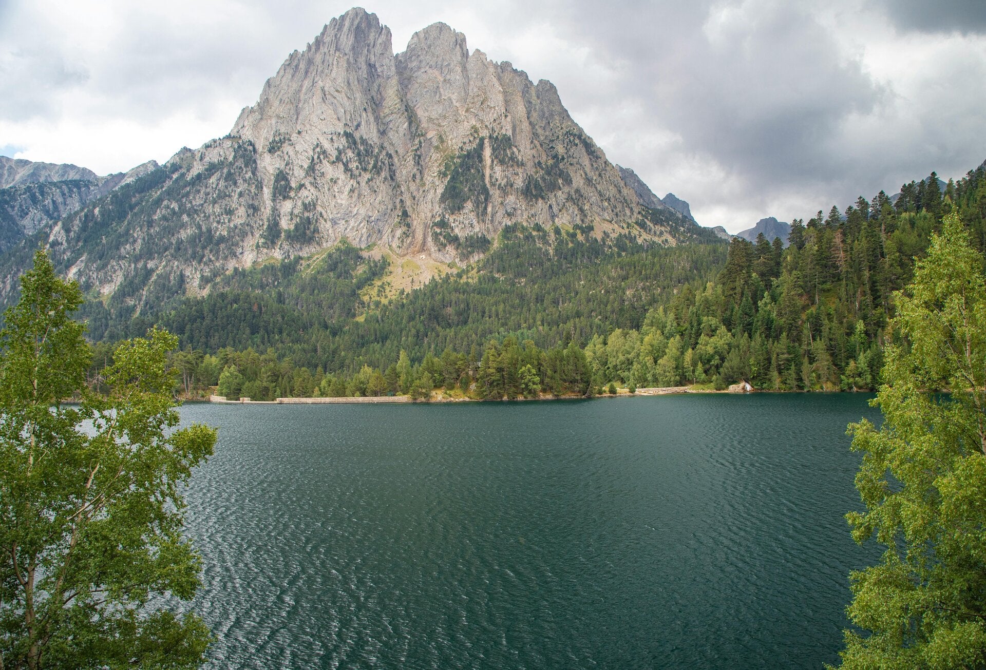 Aigüestortes y Estany 