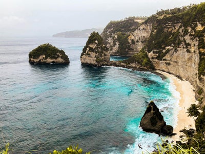Falaises et eaux turquoise de Nusa Penida