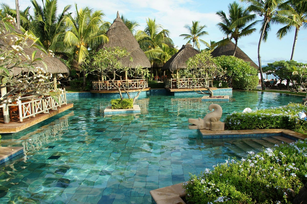 About Us | Monkey Rock Pools llc
