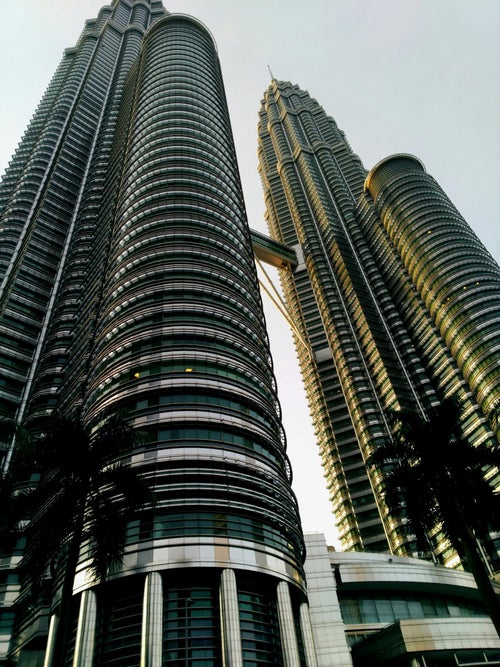 Tours Petronas illuminées à Kuala Lumpur