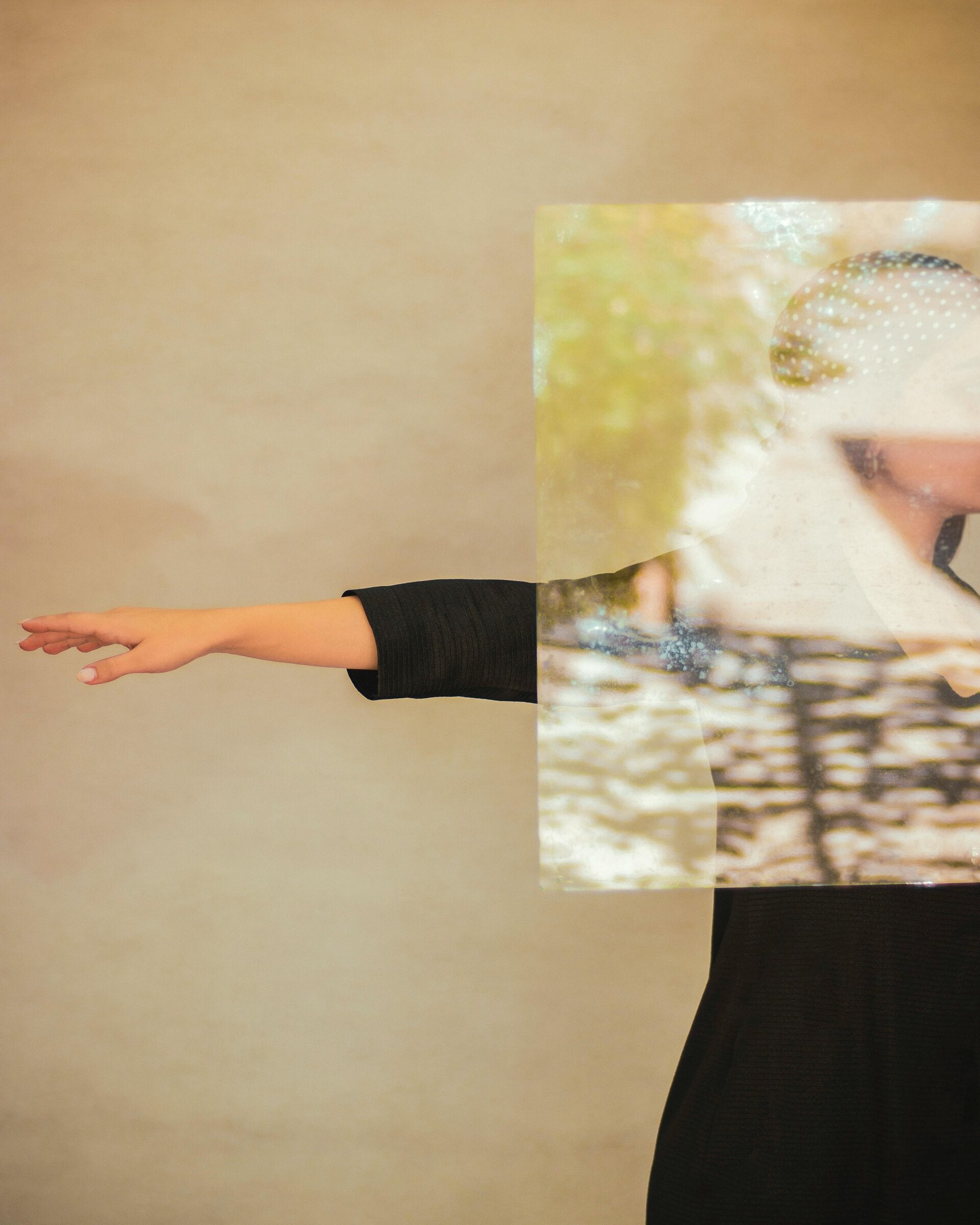 hochsensibel im Ausland zwischen den Welten leben keine Heimat fühlen Ausland Identität im Ausland hochsensible Frauen Expat Leben zwischen zwei Ländern Zugehörigkeit Ausland