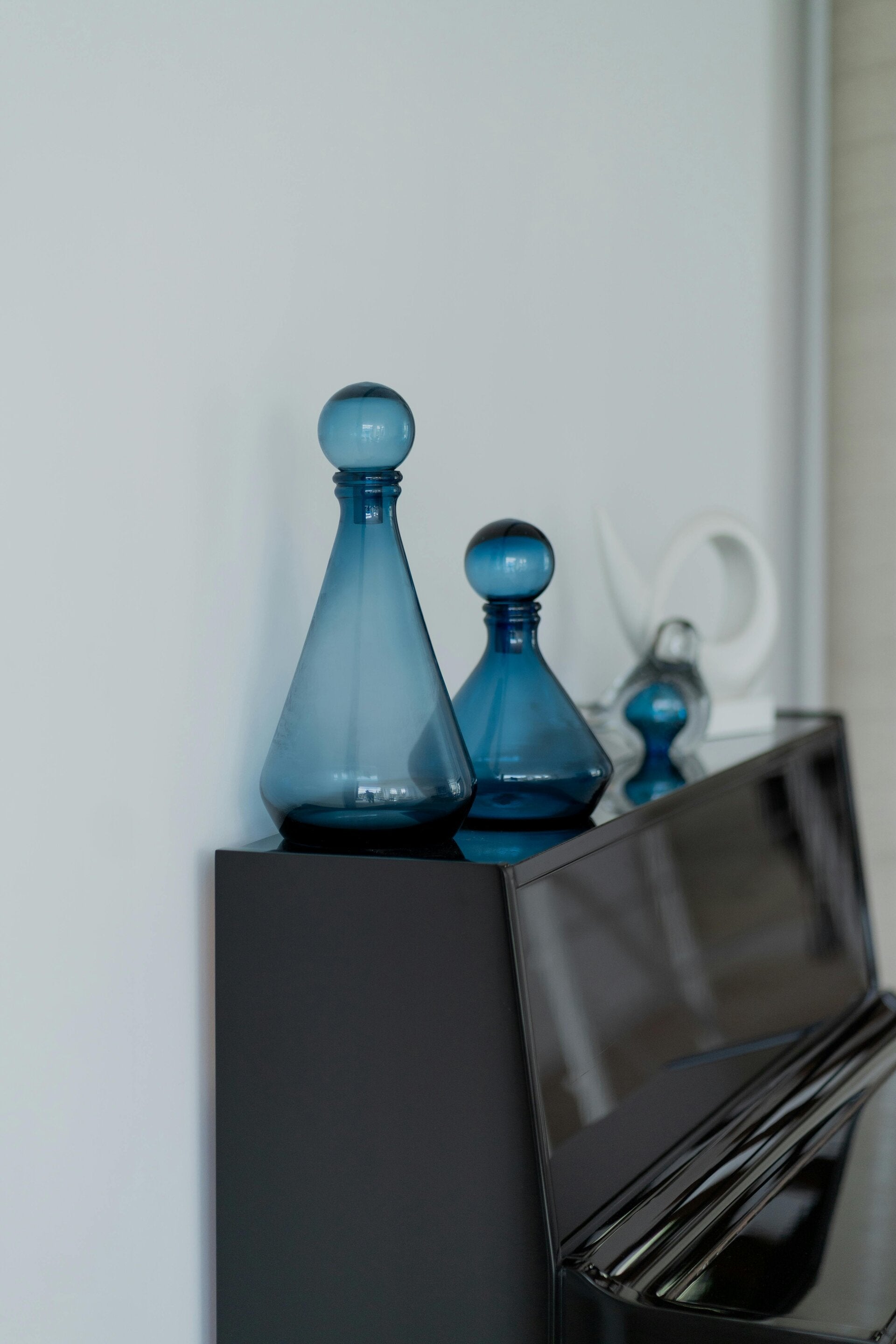 vintage Dutch glass shelf styling inspiration