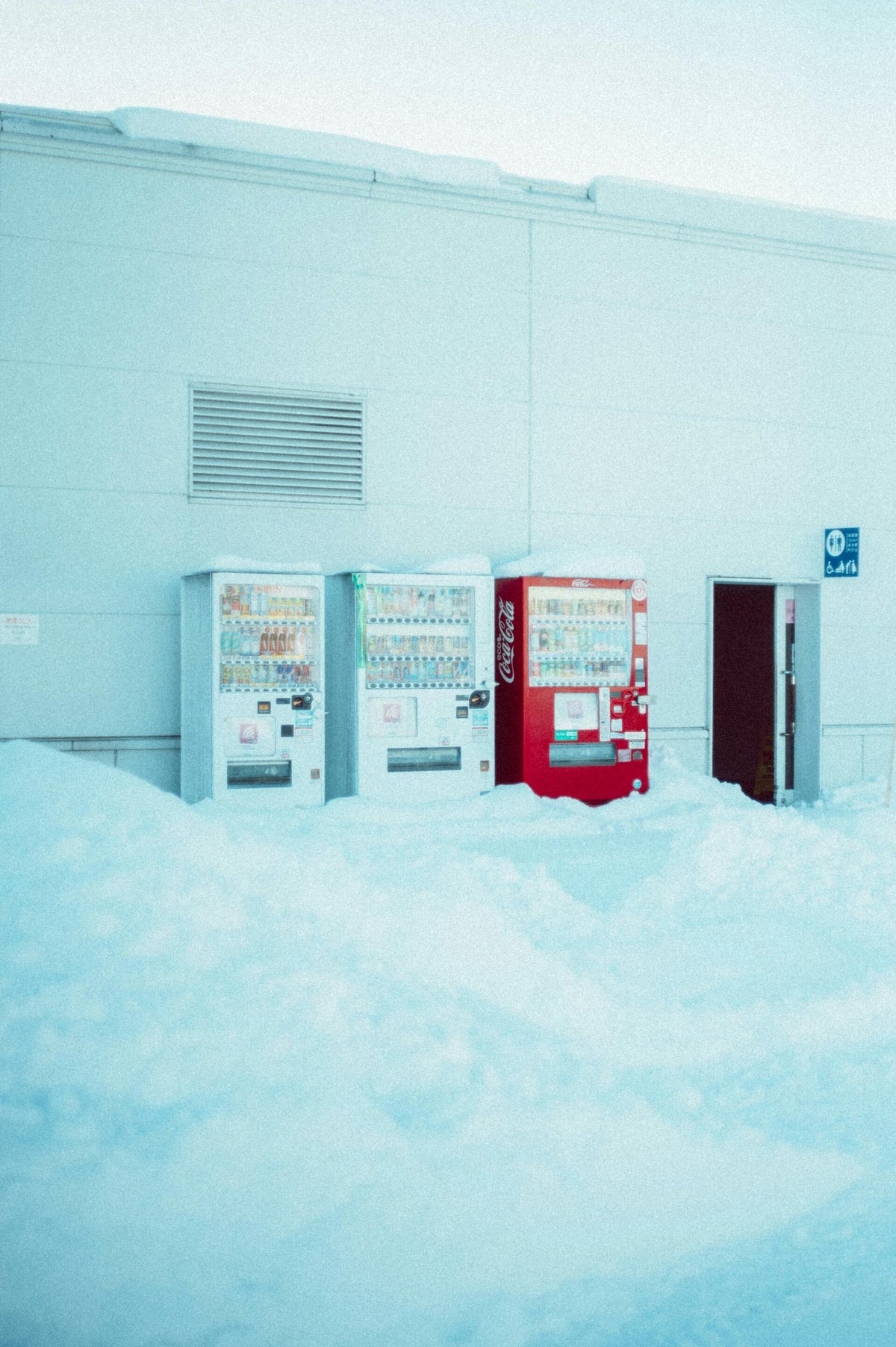 Serviced Vending Machines | Impulse Vending