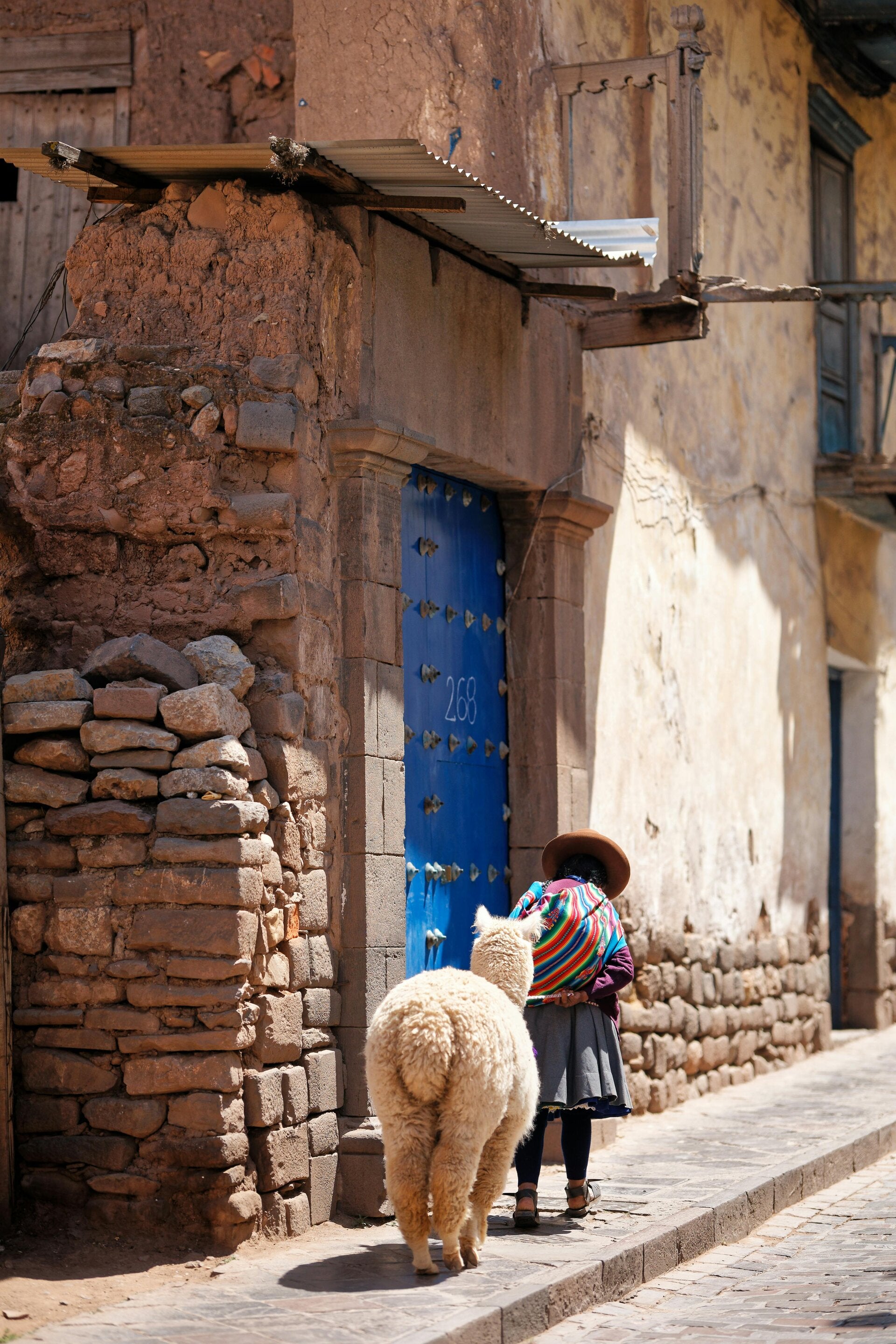Indegenous Bolivian Lady seen on one of Bolivia Golf tours trips