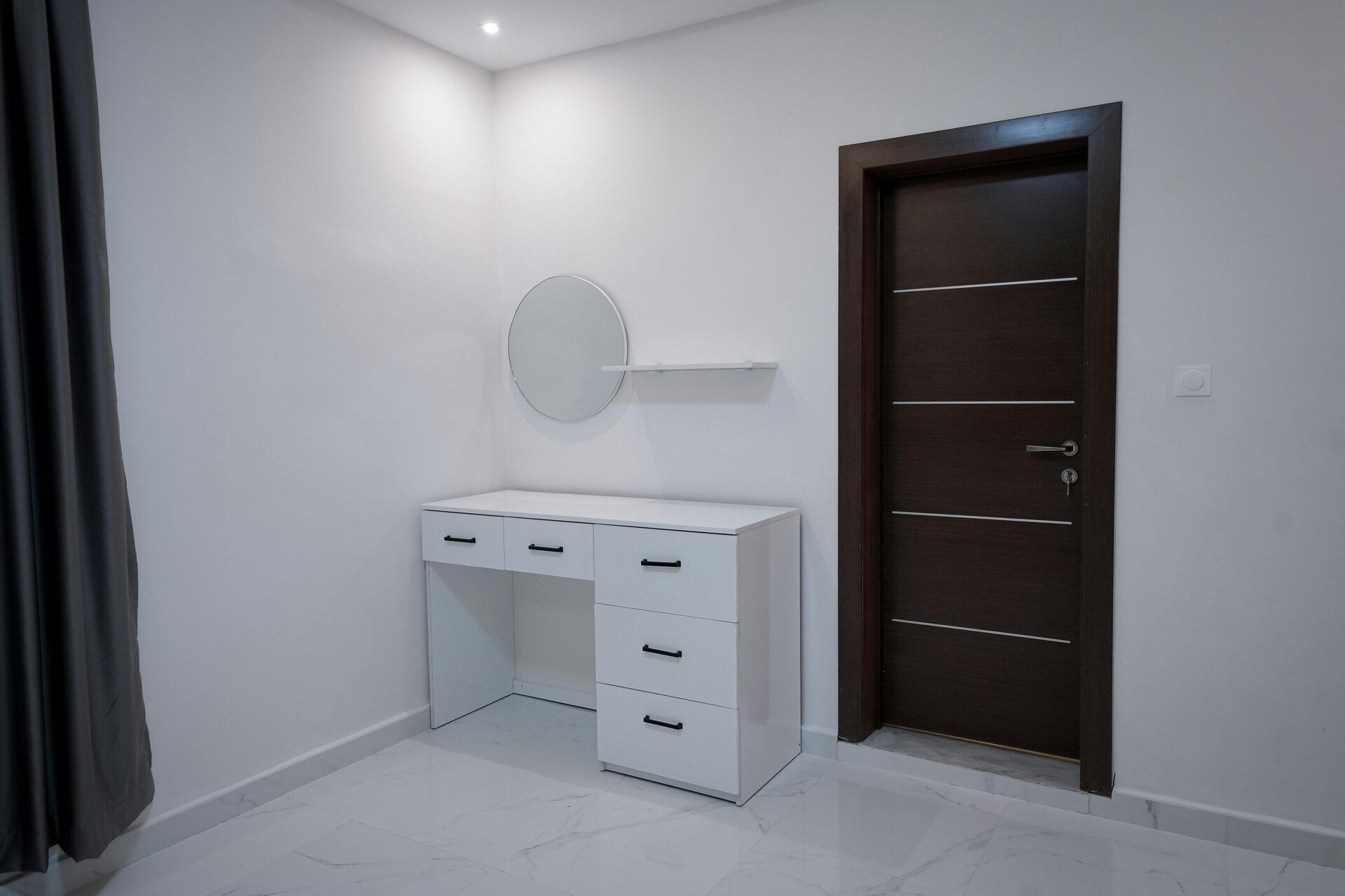 cabinet painting specialty service