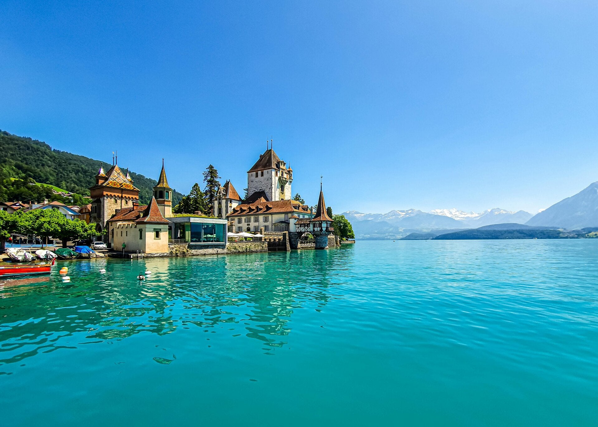 Schloss am Thunersee