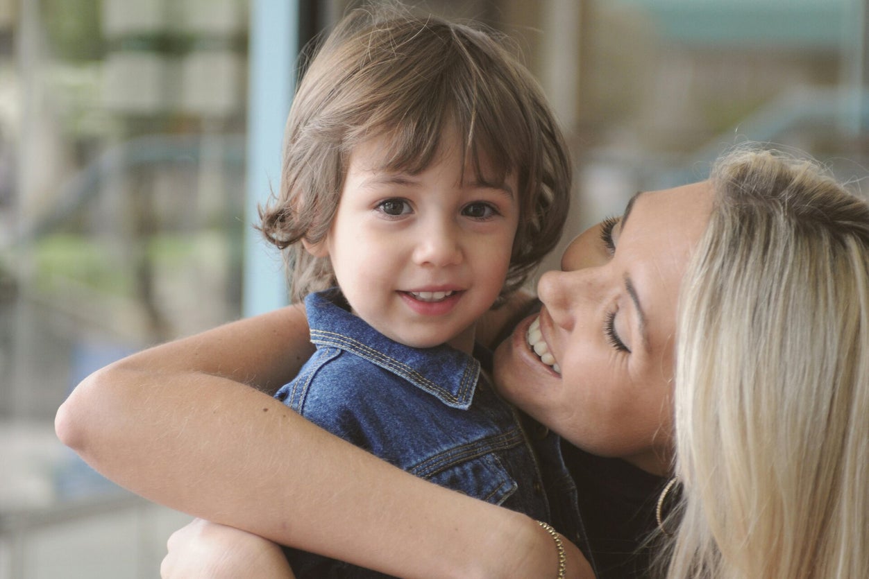 Moment calme et bienveillant avec un enfant