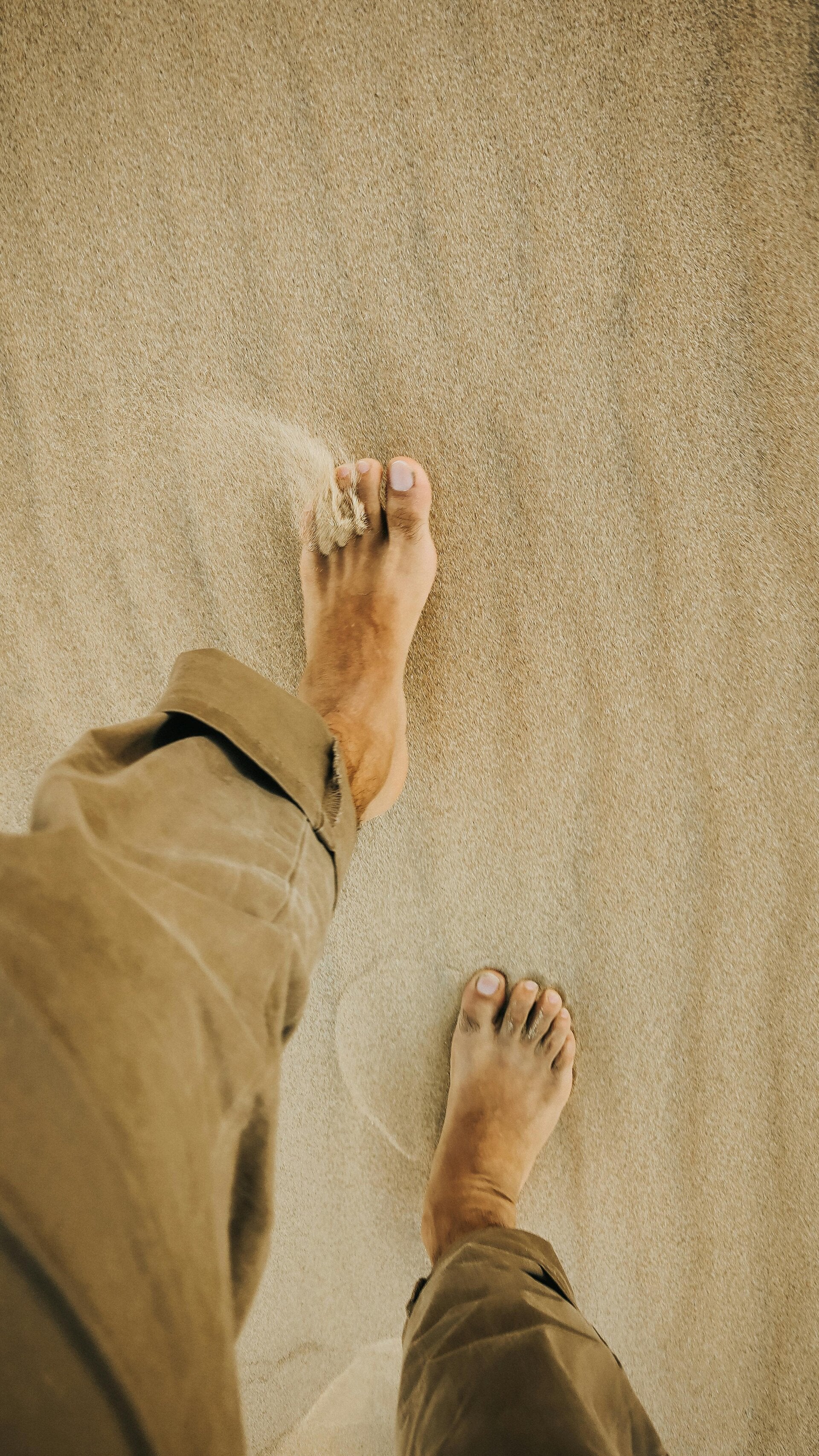 gratitudine, piedi nella sabbia, spiaggia, mare