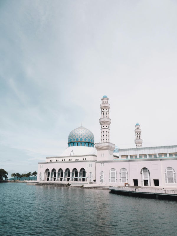 Mosquée au bord de l’eau à Kota Kinabalu