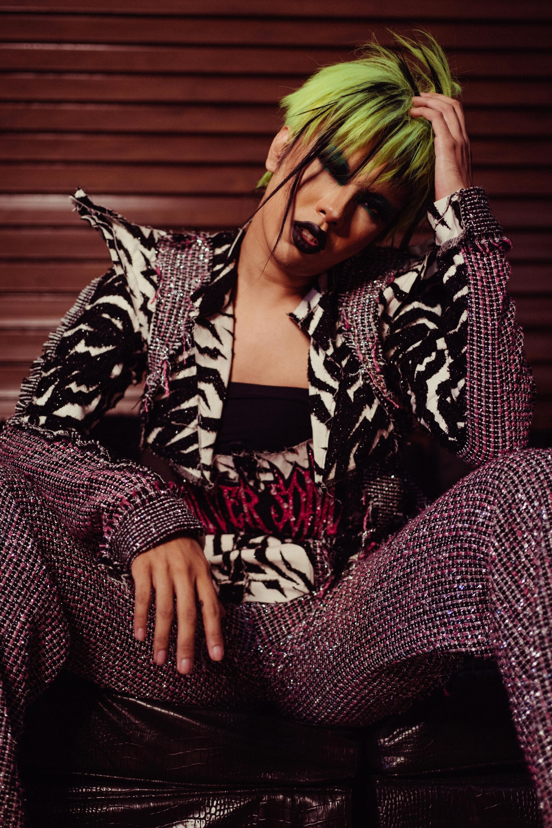 look punk couture imprimés graphiques stylisme avant garde mode expérimentale