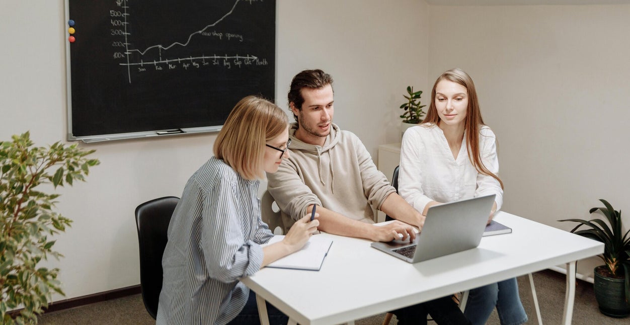 Investir dans le Team building