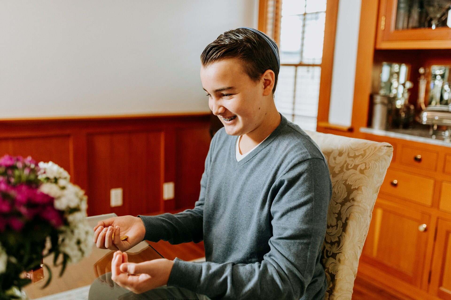 Teenage boy practising mindfulness and breathwork away from screens to improve focus, emotional resilience, and mental wellbeing.