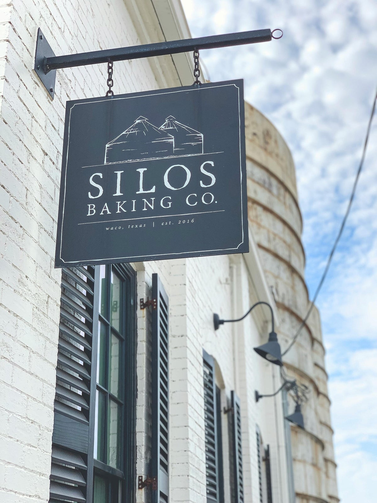About Us | SWG SIGNS