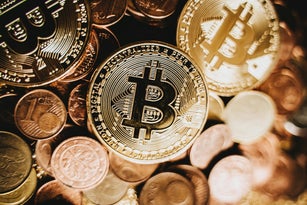 Le bitcoin franchit les 120 000 $ pour la première fois : Trump, le Congrès et une nouvelle ère crypto ?