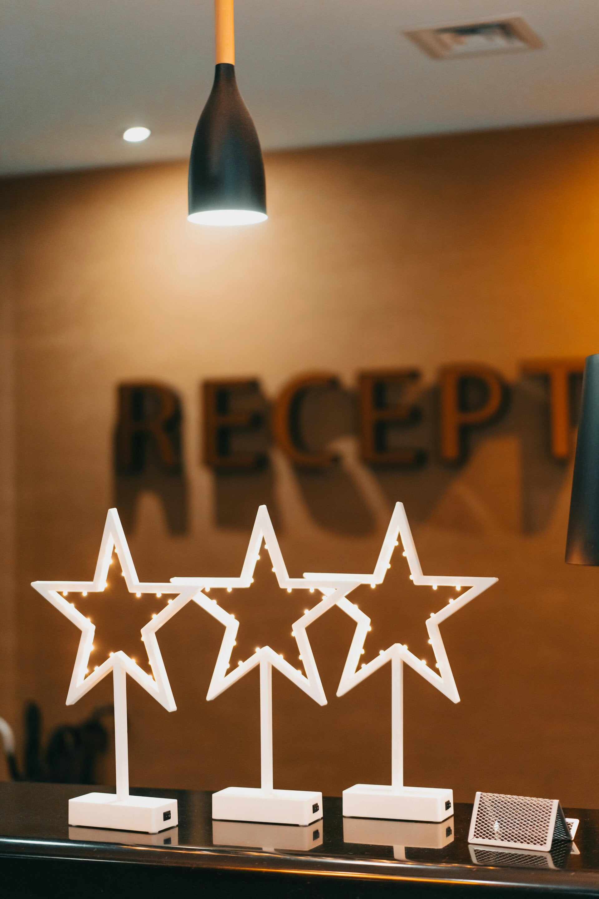 Les étoiles Atout France : la base réglementaire. zenconsulting.fr