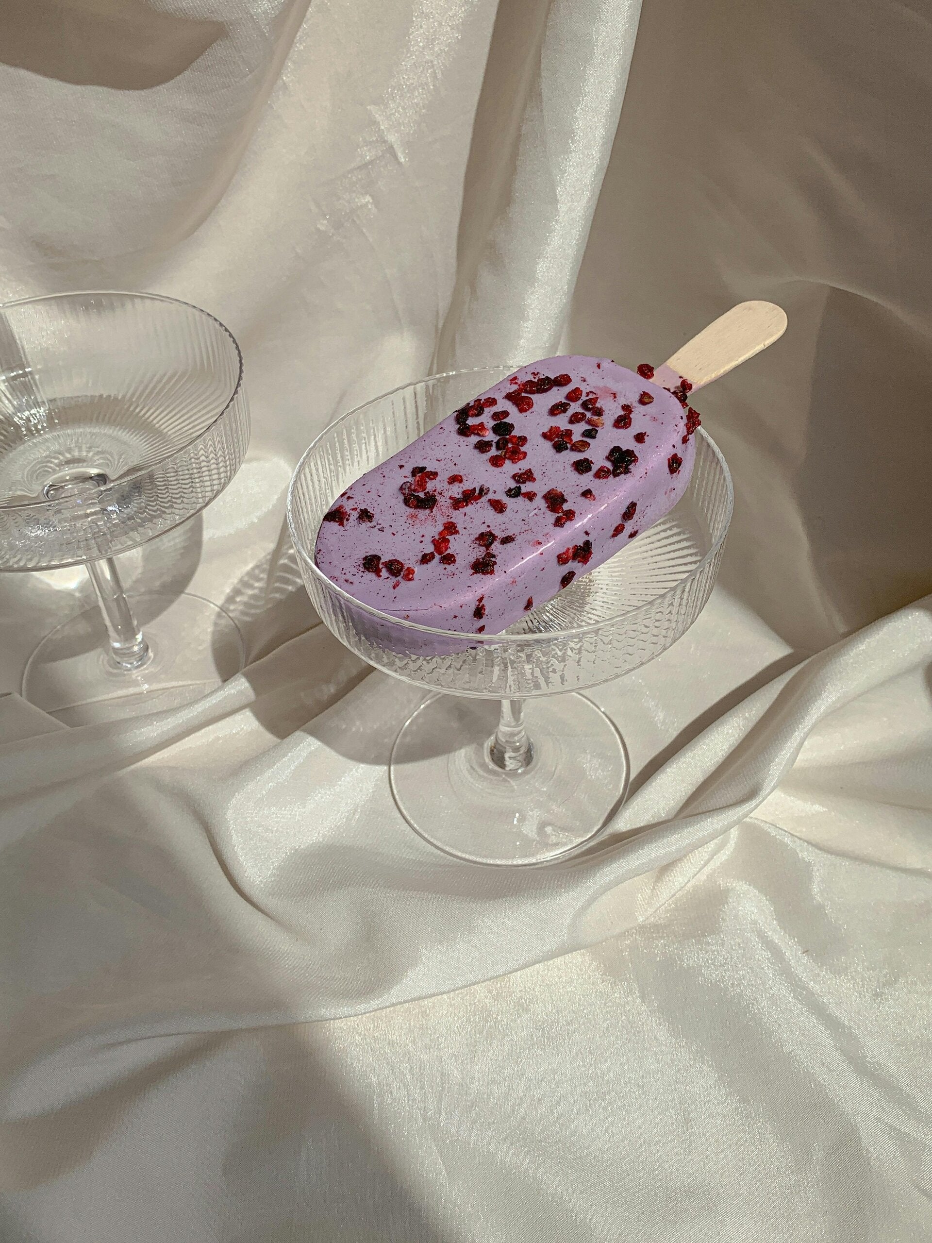 Bright purple Frozen Blueberry Pop, a perfect refreshing treat for cannabis edibles and Stoner Strategies readers