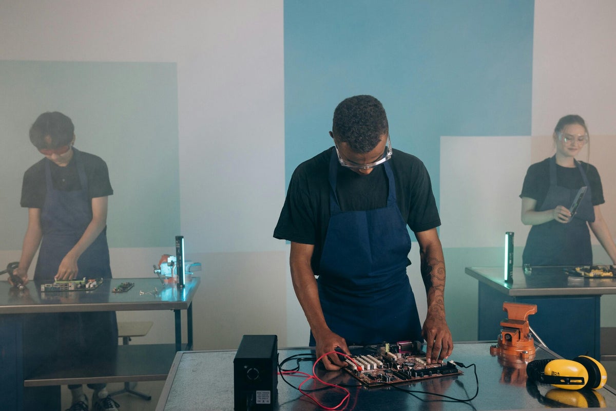 Nos Services | BFR FIXE AND CASE