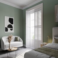 bedroom-combintion-vivid-white-89mm-slats-scaled-standard-08g7tx.jpg