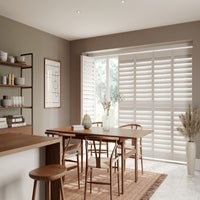 dining-room-bifold-track-traffic-white-114mm-slats-scaled-standard-jemn10.jpg