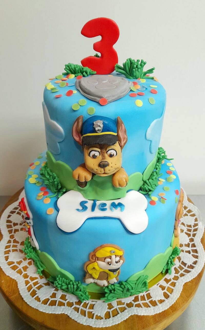 010pawpatrolstapeltaart.jpg