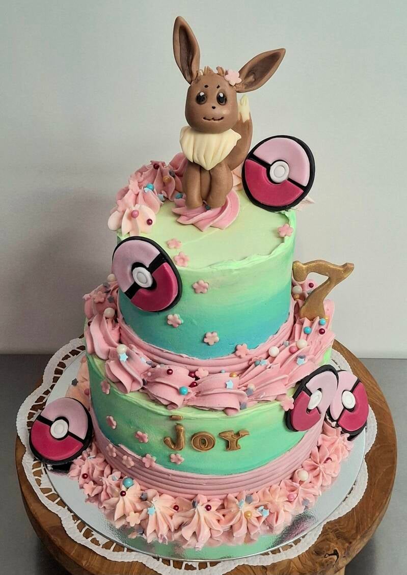 05-evvee-pok-mon-taart-standard.jpg