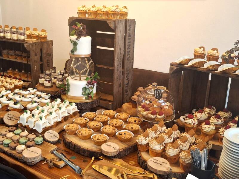 1-gebak-sweet-table-standard-uo9mwb.jpg