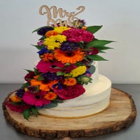 10-bruidstaart-bloemen-slinger-standard.jpg