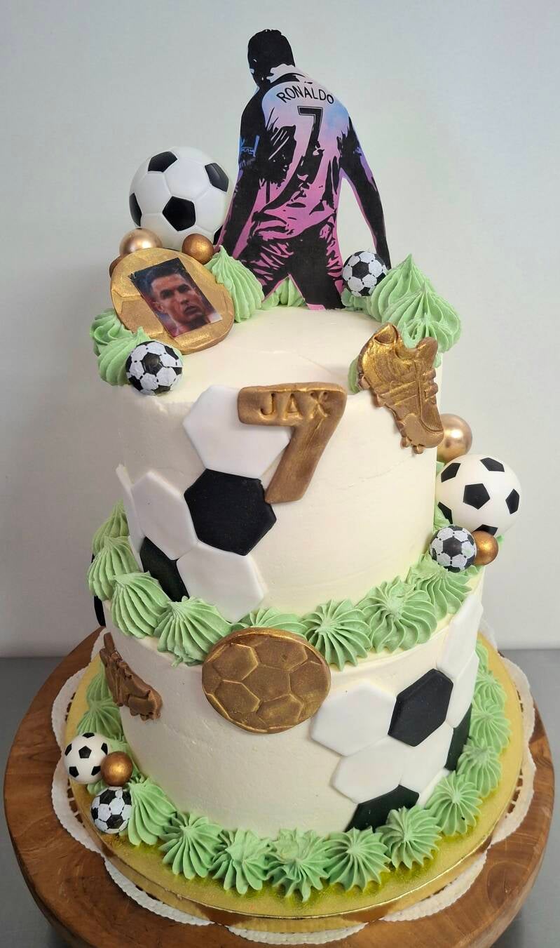 128-ronaldo-taart-standard.jpg