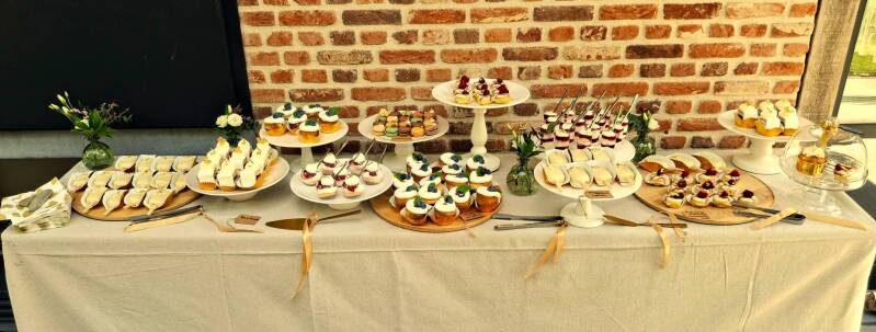 2-sweet-table-standard.jpg