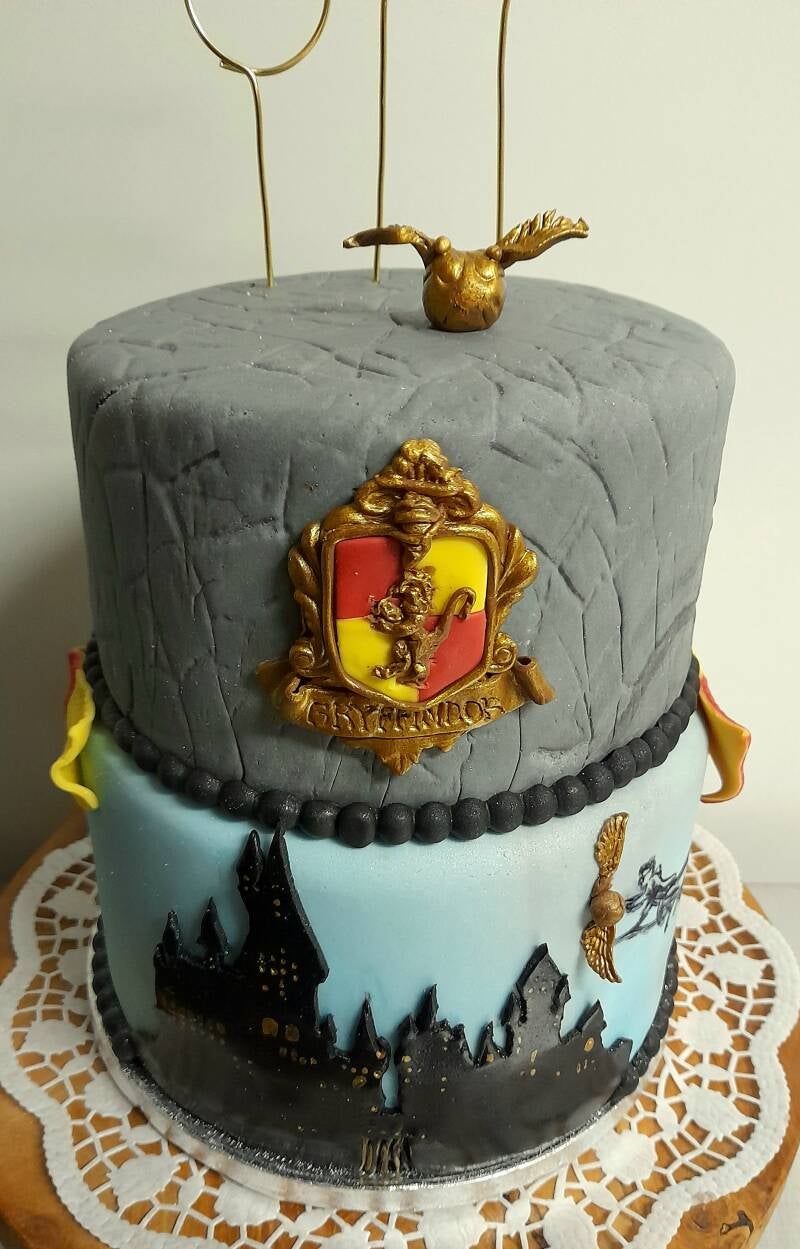 21-harrypotterstapeltaart.jpg
