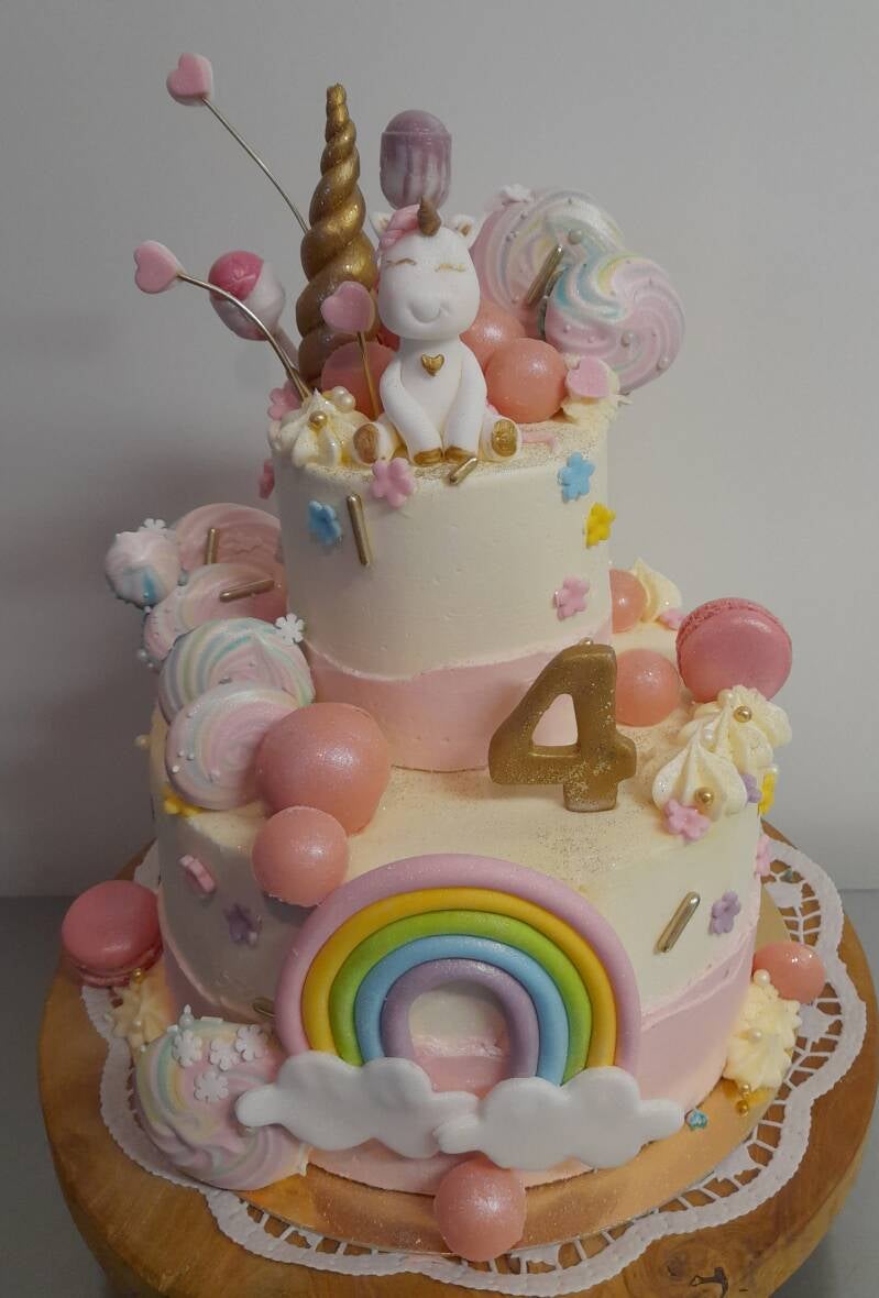 24-eenhoorntaart.jpg