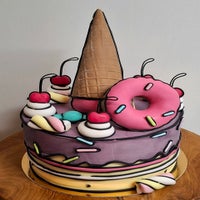 30-cartoon-cake-standard.jpg
