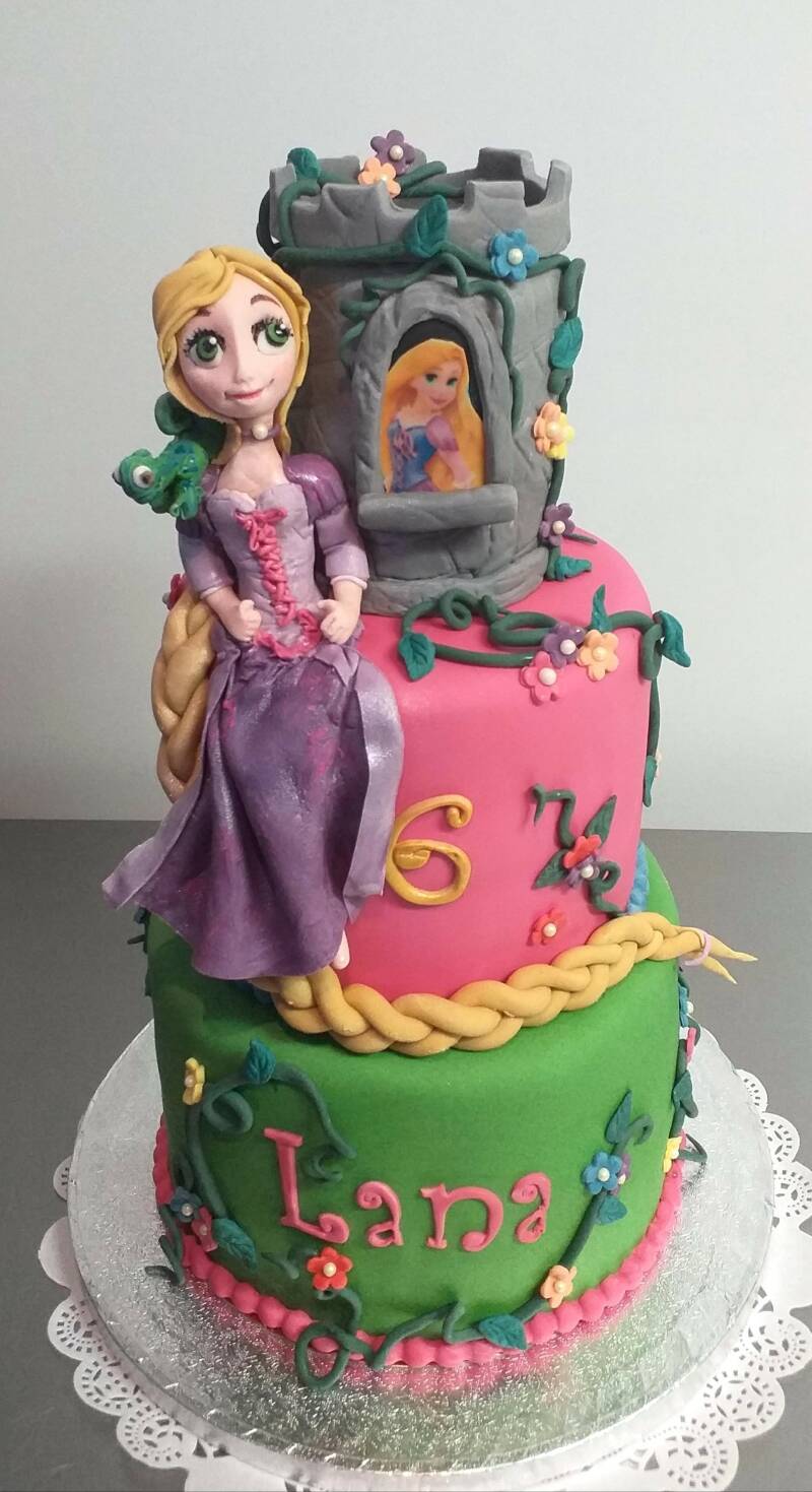 39Rapunzeltaart1.jpg