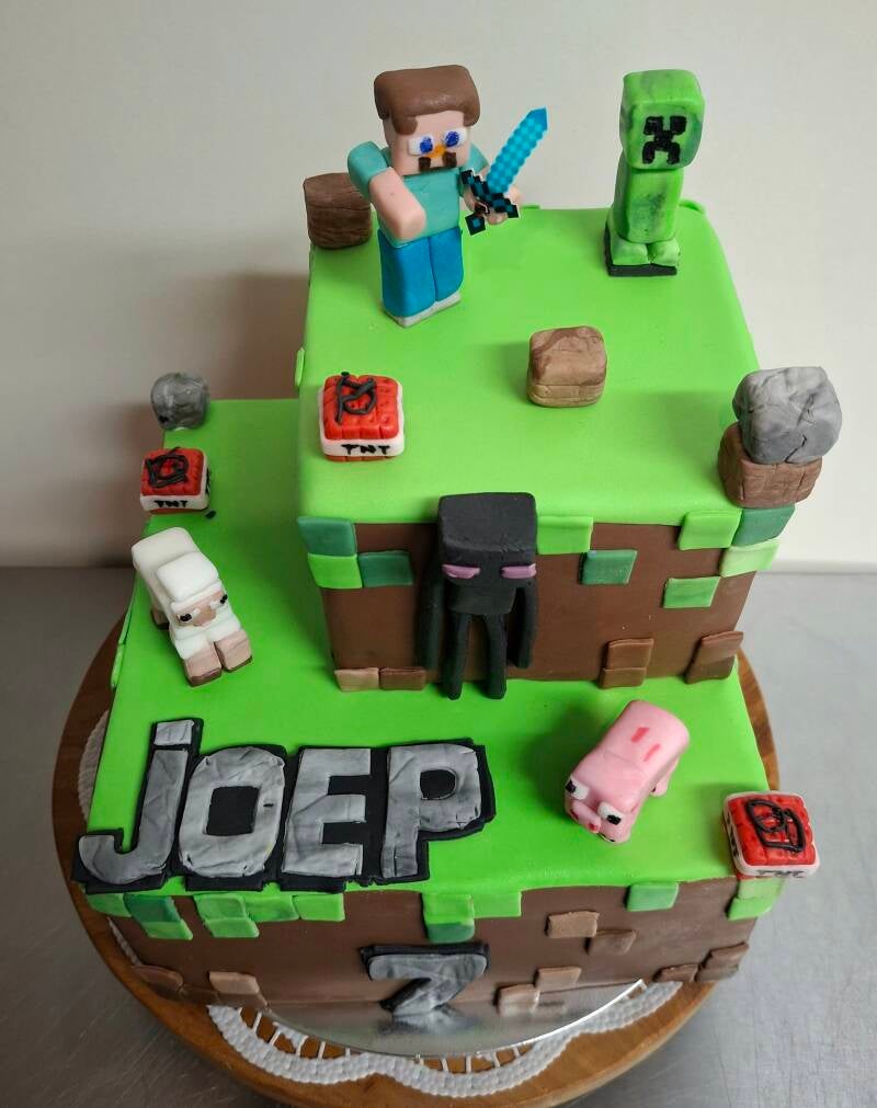 48-minecraft-stapeltaart-standard.jpg