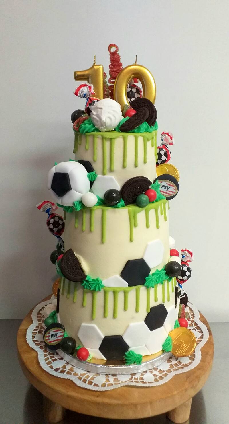 48dripcakevoetbal.jpg