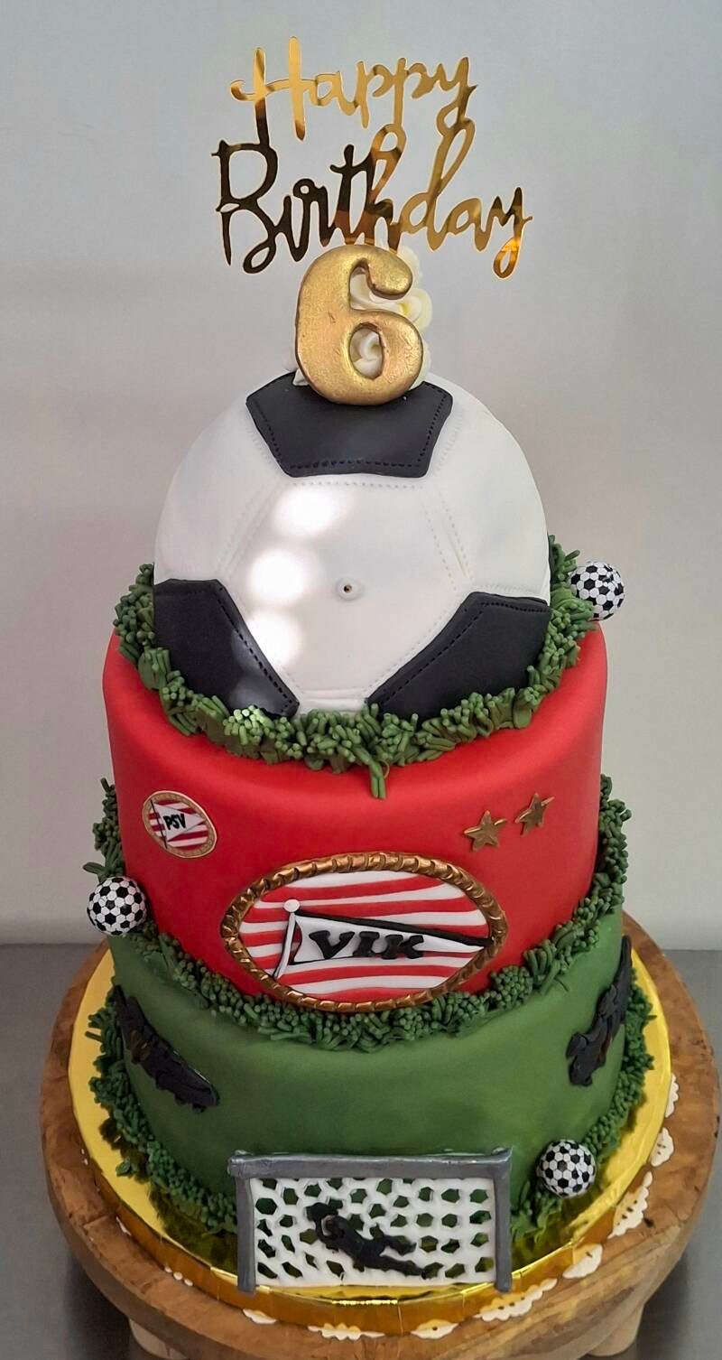 66-voetbal-taart-standard.jpg