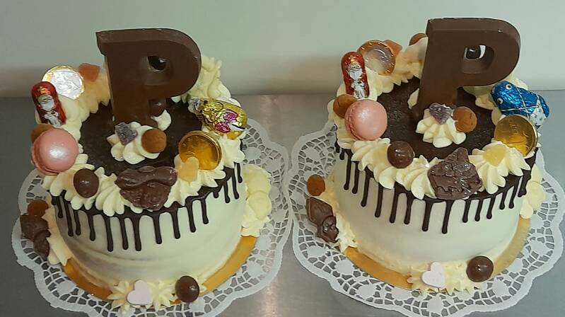 74sinterklaasdripcake.jpg