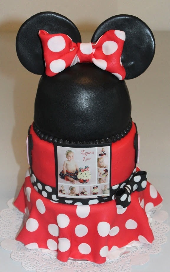 889- Minnie Mouse taart.JPG