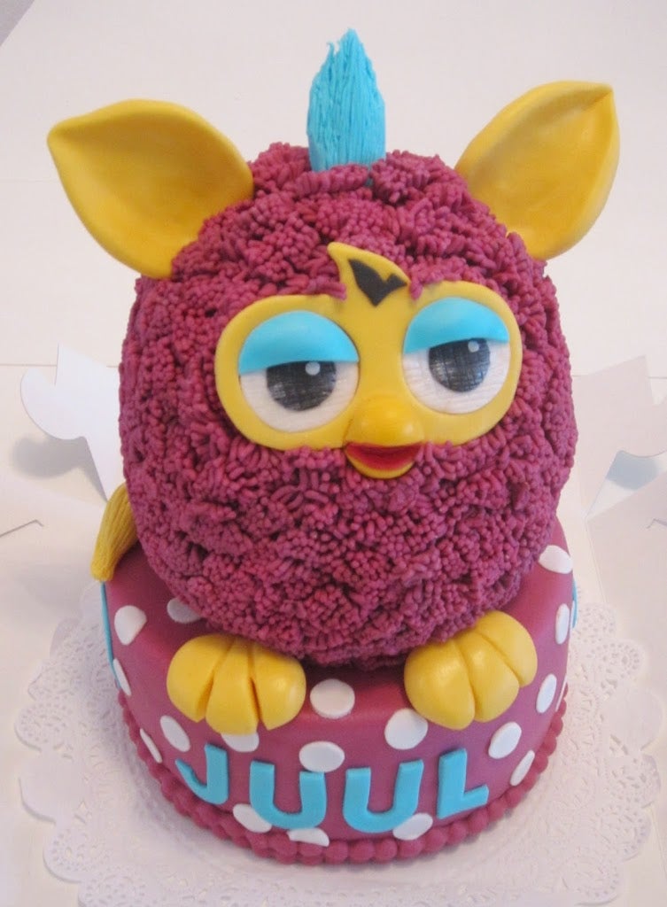 990- 3D Furby taart.JPG