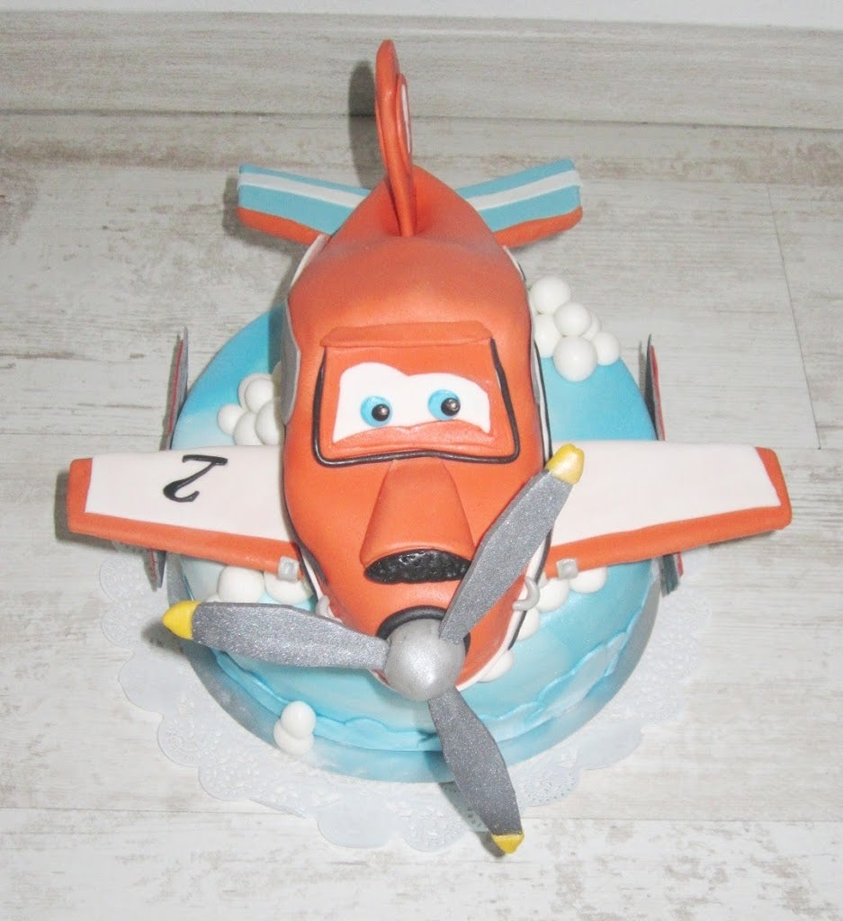998- Vliegtuig Disney planes taart.JPG