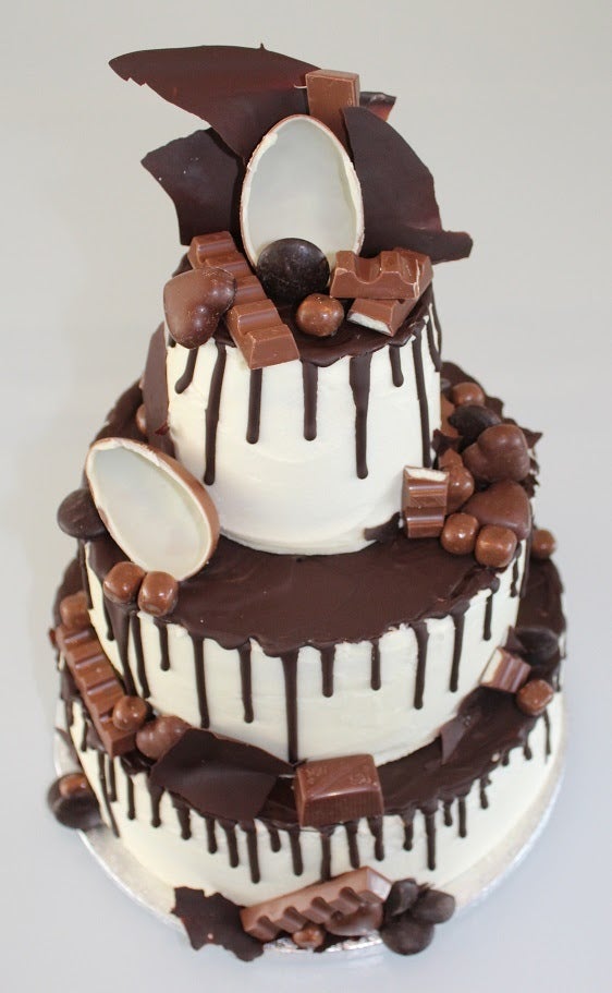 975- Chocolade drip cake.JPG