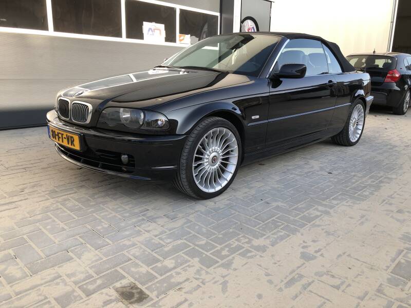 BMW E46 323i cabrio
