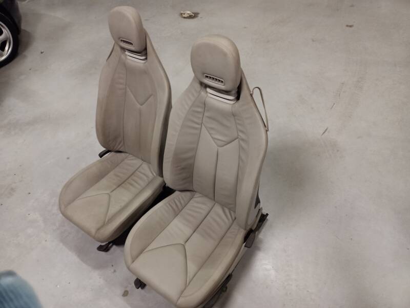 SLK stoelen, airscarf, grijs, nieuwstaat