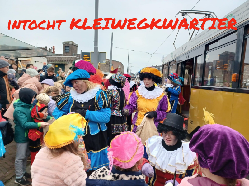 intocht KLEIWEGKWARTIER 2022