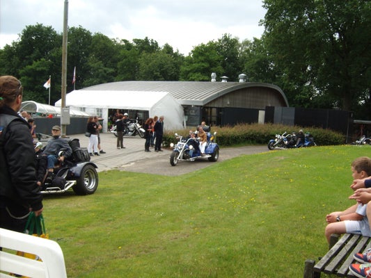 ik081-standard-fe8tr9.jpg