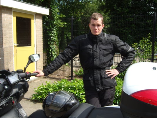 ik098-standard-myyvq1.jpg
