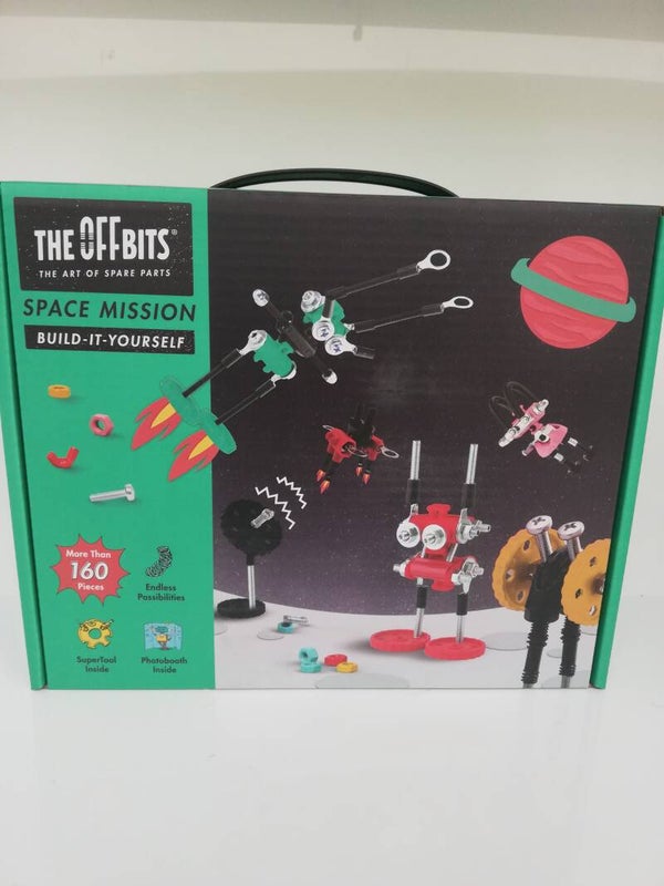 SPACE MISSION, SUITCASE PACK MORE THAN 150 PARTS
