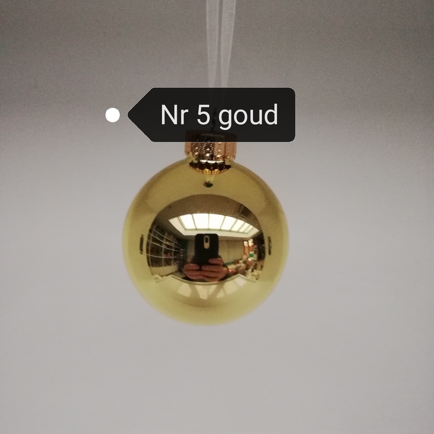 Kerstbal nr 5 goud