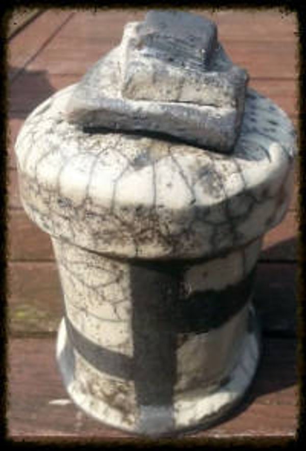 Chinese Pot